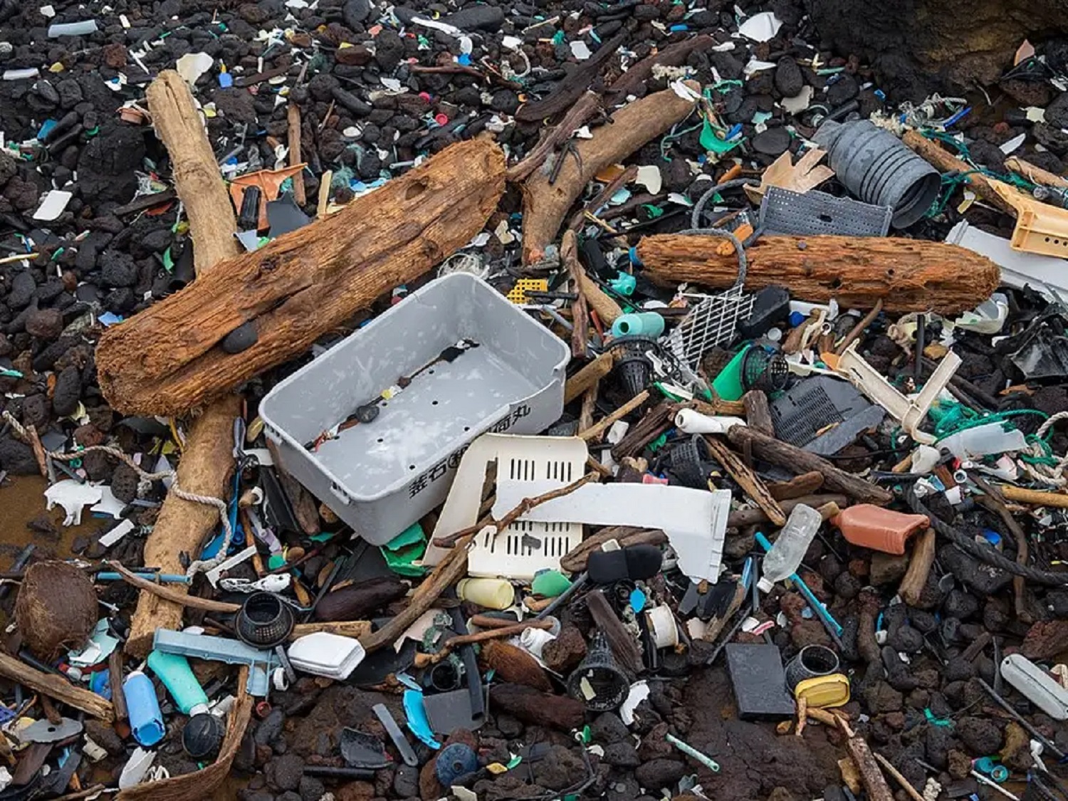 7 dirtiest beaches in the world